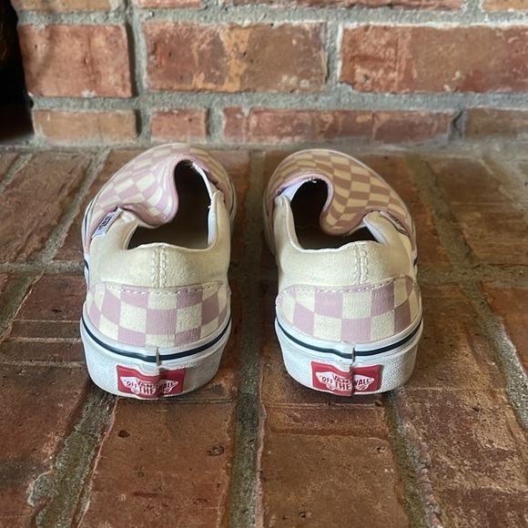 Vans Classic Slip On Sneakers in Checkerboard Lilac Light Purple - Picture 3 of 7